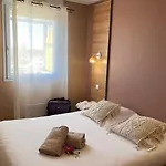 Hoteliere Natureva & 4* Agde
