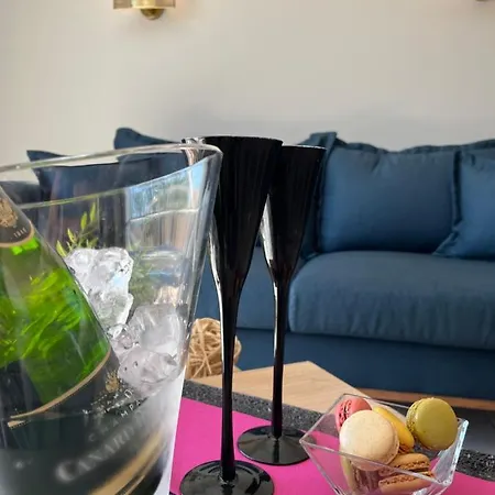 Hoteliere Natureva & Ξενοδοχείο με διαμερίσματα 4*