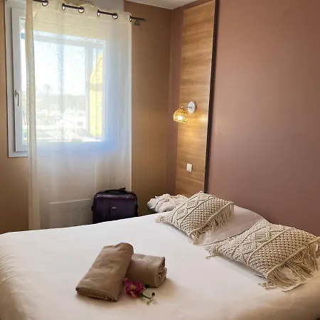 Hoteliere Natureva & 4* Agde