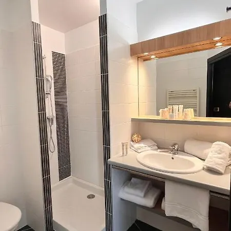 Hoteliere Natureva & 4* אגדה