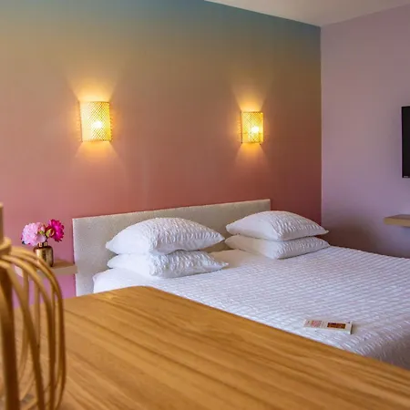 Hoteliere Natureva & 4*