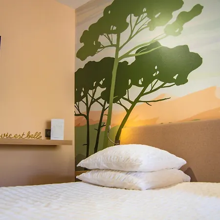 Hoteliere Natureva & アグド
