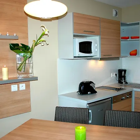 Ξενοδοχείο με διαμερίσματα Hoteliere Natureva &