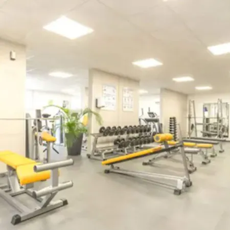 Hoteliere Natureva & Ξενοδοχείο με διαμερίσματα 4*