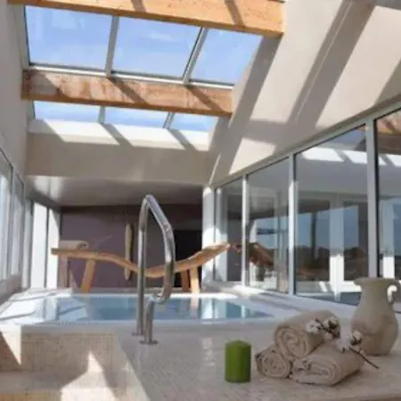 Hoteliere Natureva & 4*