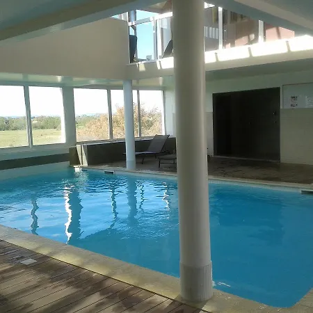Hoteliere Natureva & Апарт-готель 4*