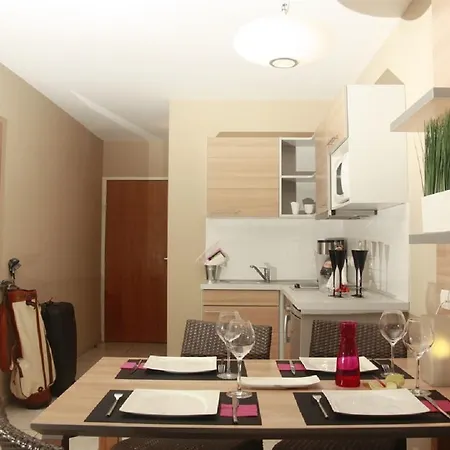 Hoteliere Natureva & 4* Agde