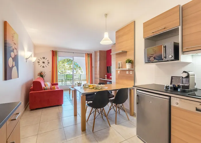 Résidence Hôtelière Natureva&spa Appart hôtel Agde